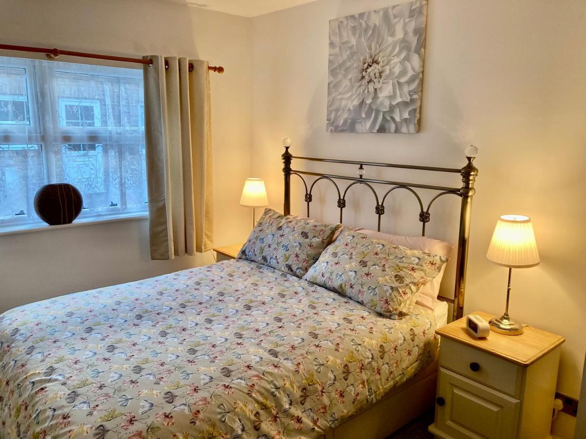 Modern 2 Bedroom Ground Floor Apartment With Parking Ripon City Centre Dış mekan fotoğraf