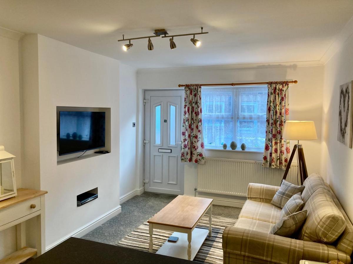 Modern 2 Bedroom Ground Floor Apartment With Parking Ripon City Centre Dış mekan fotoğraf